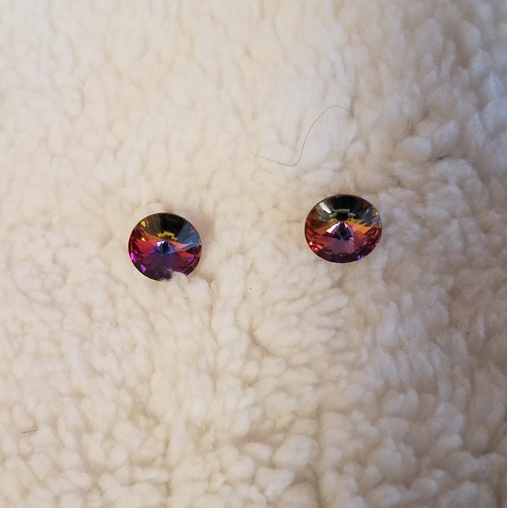 Rivoli Crystal stud earrings - Picture 4 of 6